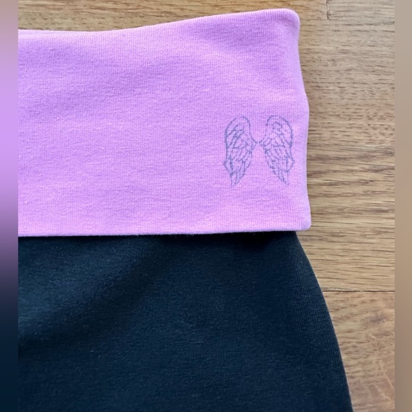 Victoria’s Secret Pink Women’s Medium Long Black Leggings - Picture 5 of 7